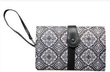 Portable Diaper Changing Pad | Foldable Travel Change Mat with Pockets